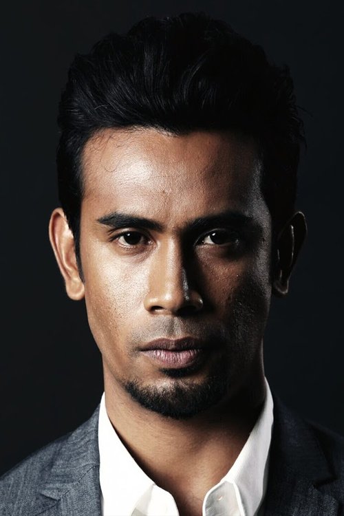 Remy Ishak profile
