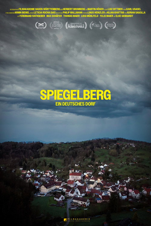 Movie poster for SPIEGELBERG - Ein deutsches Dorf (2025)