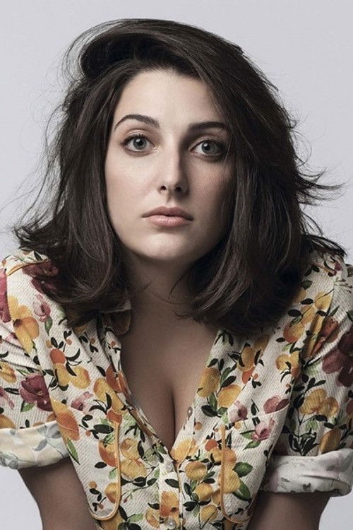 Clarice Falcão profile