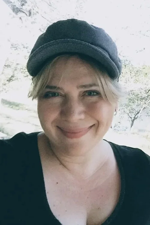 Photo of Melanie Toast, Writing