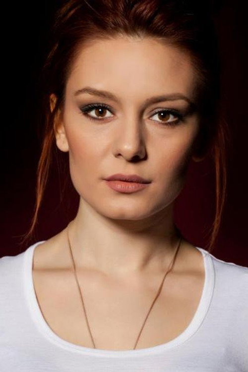 Enise Ütük profile