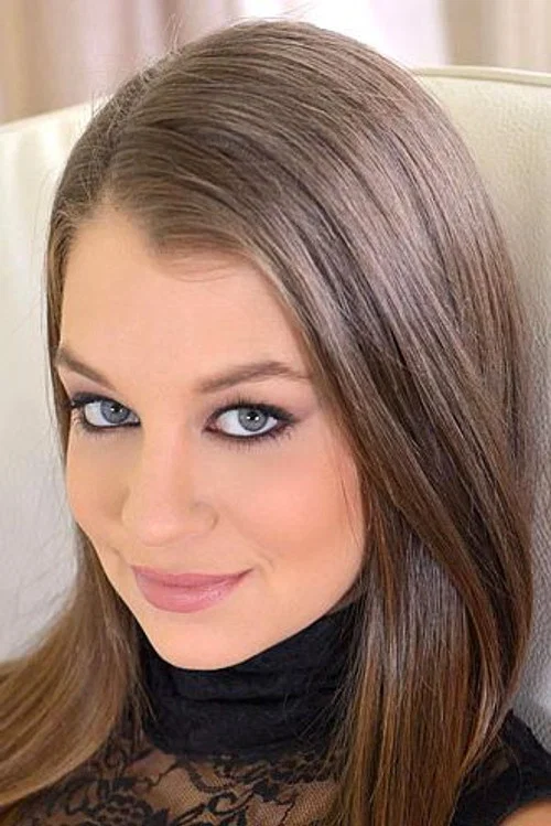 Photo of Angelina Brill, Acting