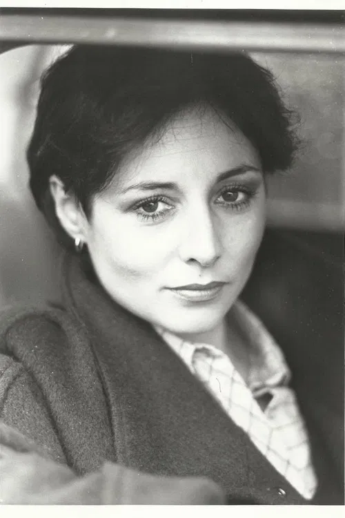 Lesley Nightingale profile