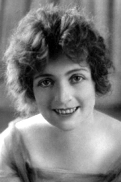Photo of Beatrice Dominguez, Acting