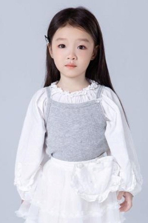 Photo of 石伊萌, Acting