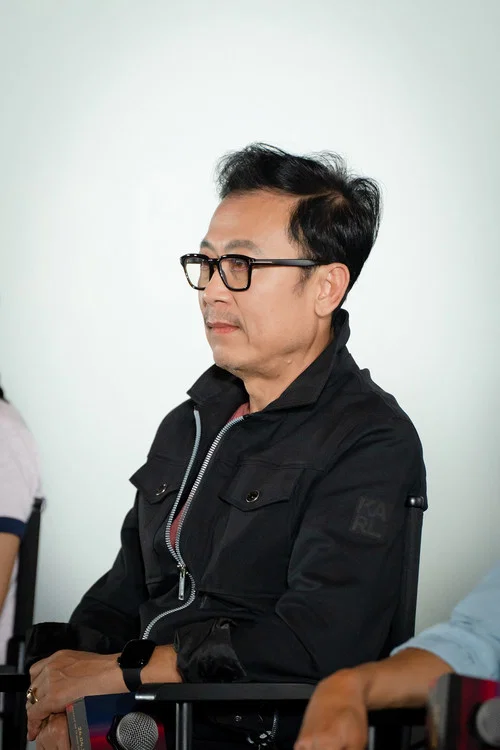 Photo of Vân Sơn, Acting