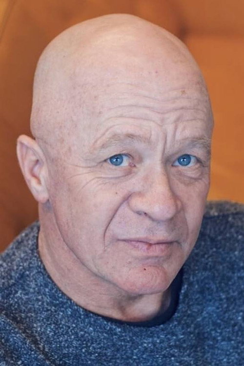 Photo of Lee Fealy, Acting