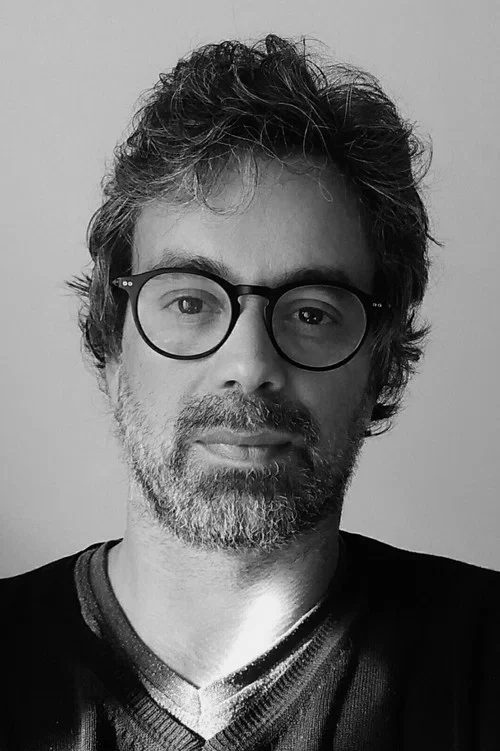 Photo of Mário Cunha, Writing