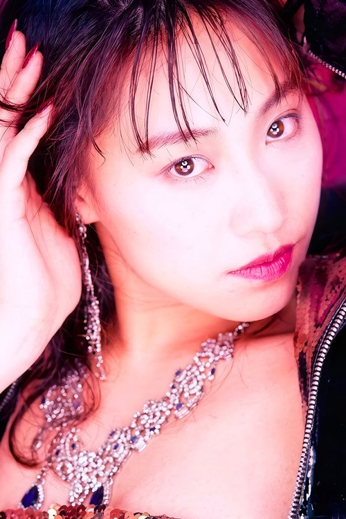 Minami Takakura profile