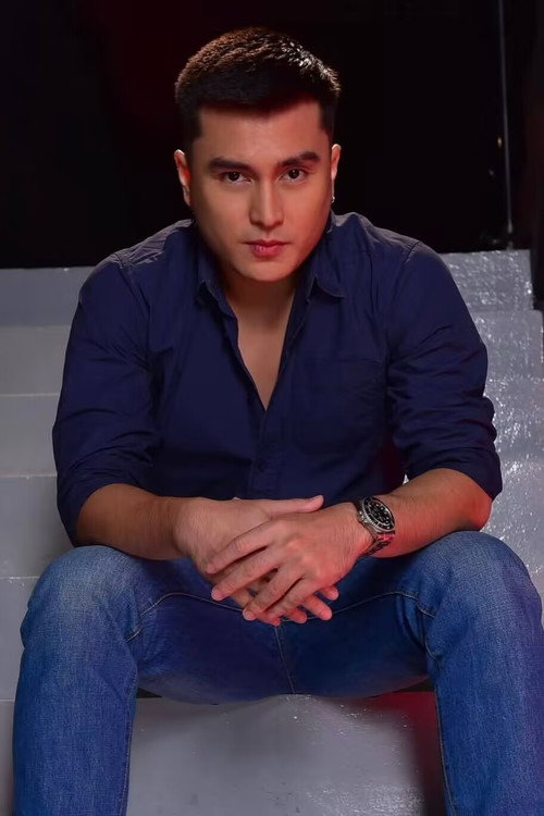 Photo of Carlo Lacana, Acting
