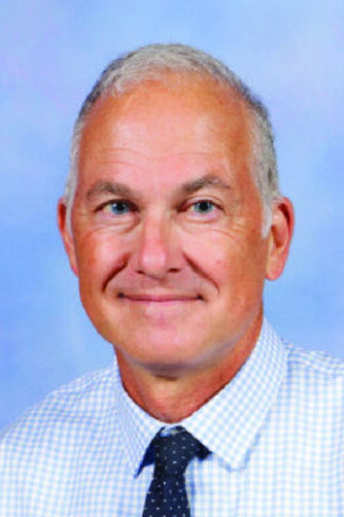 Peter Minack profile