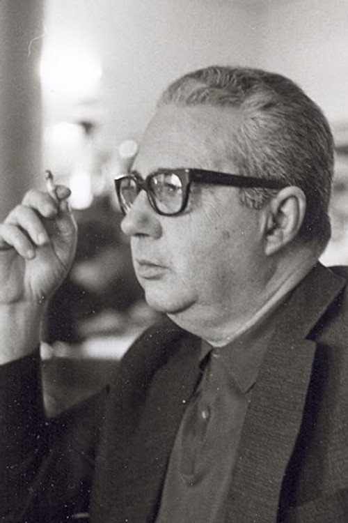 Photo of Manuel Guimarães, Directing