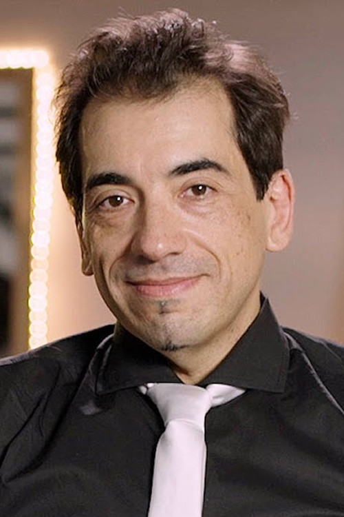Photo of Daniel de la Vega, Directing