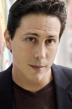 Photo of Álvaro Flores, Acting