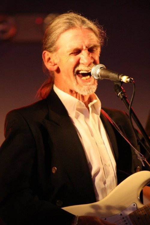 Photo of Alex Ligertwood, Acting
