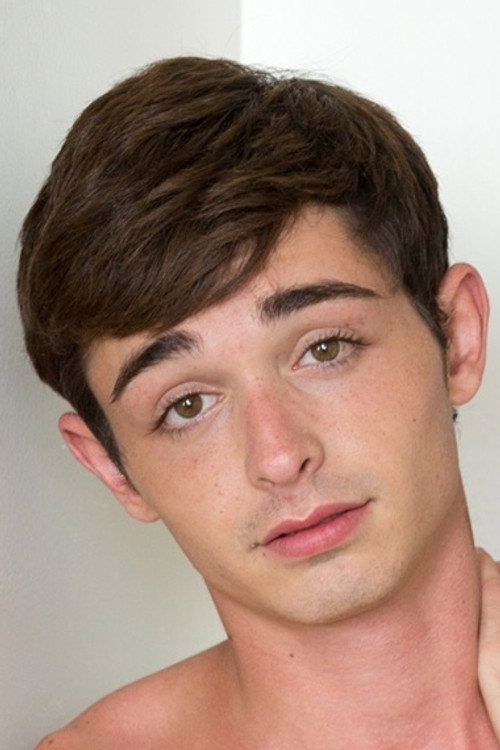 Photo of Grayson Lange, Acting