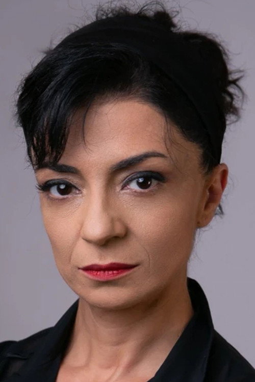 Özlem Turhal profile