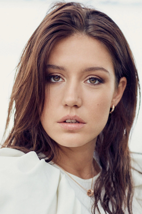 Adèle Exarchopoulos profile