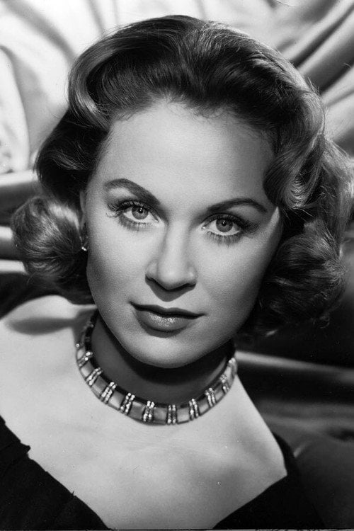 Photo of Julia Arnall, Acting