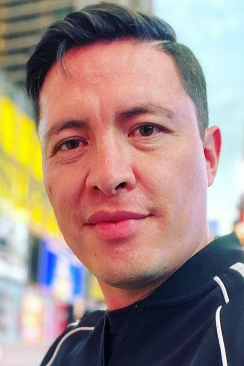 Armando Hernández profile