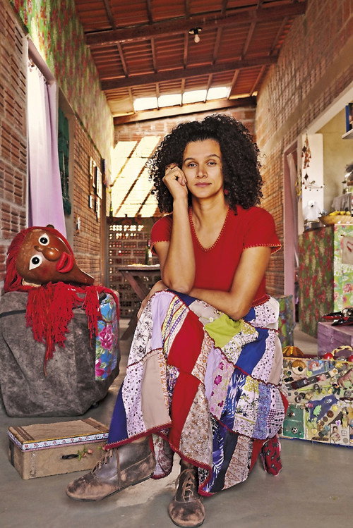 Photo of Odília Nunes, Acting