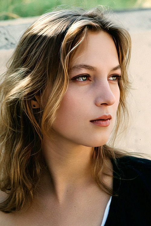 Photo of Ann-Gisel Glass, Acting