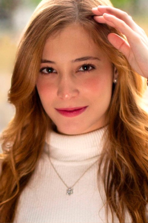 Photo of Luma Calegari, Acting