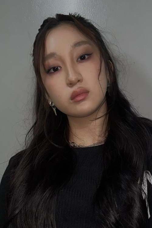 Charintip Rungthanakiat profile