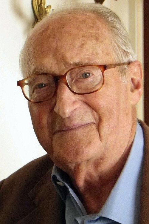 Photo of Alain Decaux, Writing
