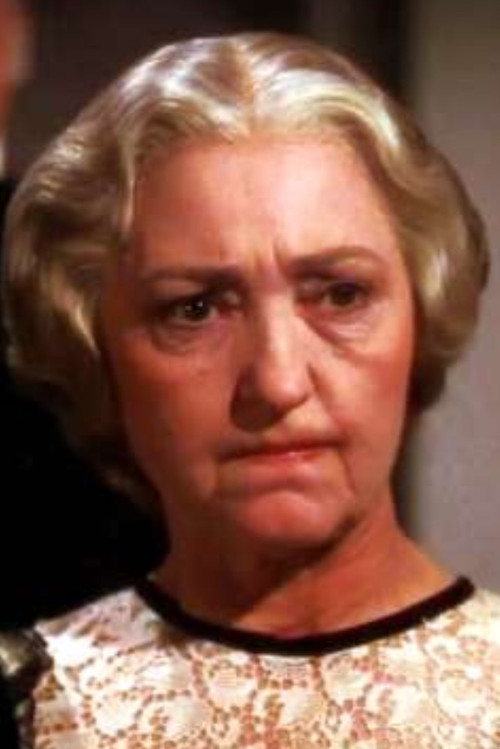 Leona Roberts profile