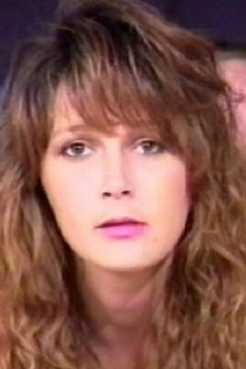 Photo of Tess Newheart, Acting