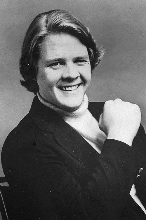 Photo of Lenus Carlson, Acting
