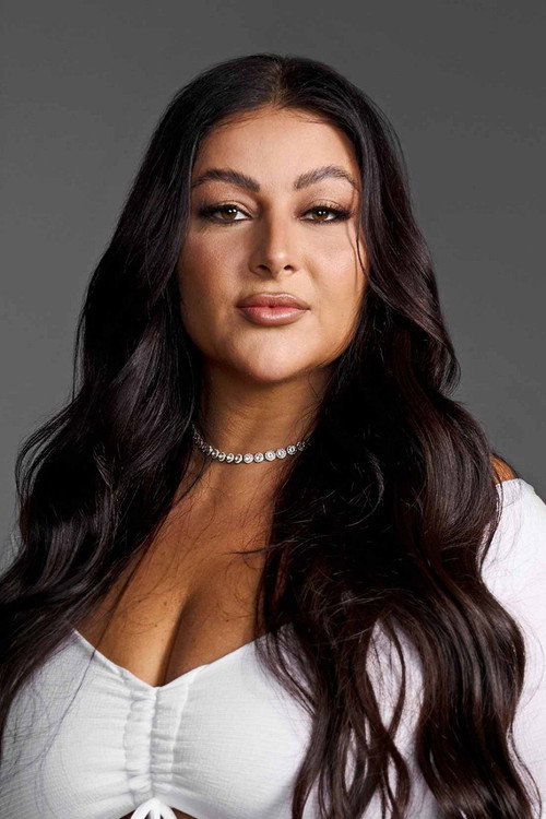 Photo of Letticia Munniz, Acting