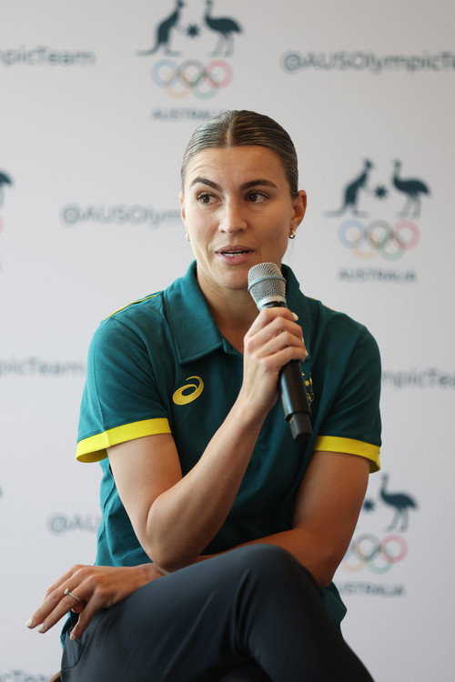Photo of Steph Catley, Acting