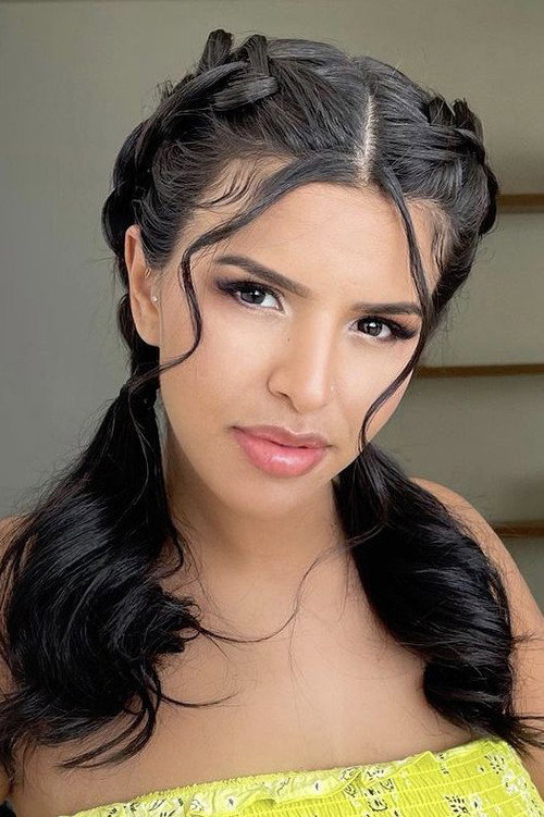 Photo of Imen Es, Acting