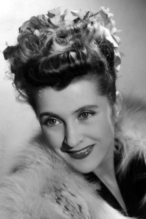 Photo of Hélène Robert, Acting