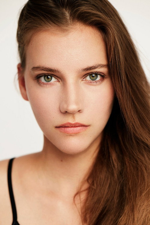Photo of Oriana Leman, Acting