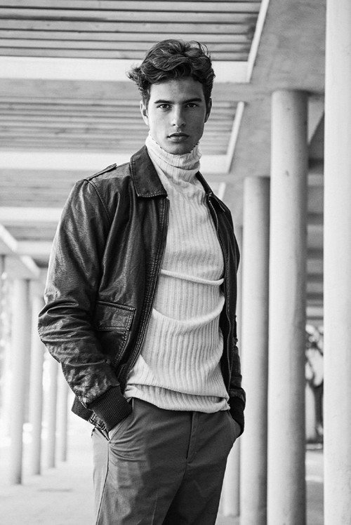 Photo of Eduard Torres, Acting