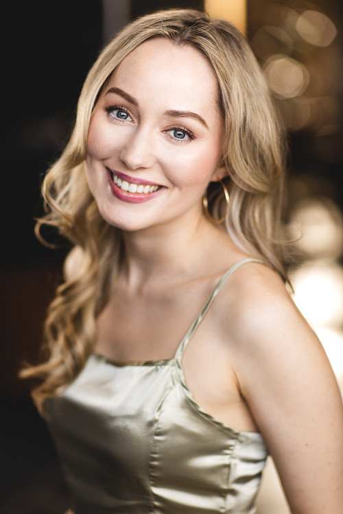 Photo of Melissa Melottey, Acting