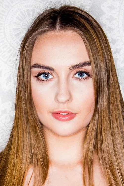 Photo of Lena Reif, Acting