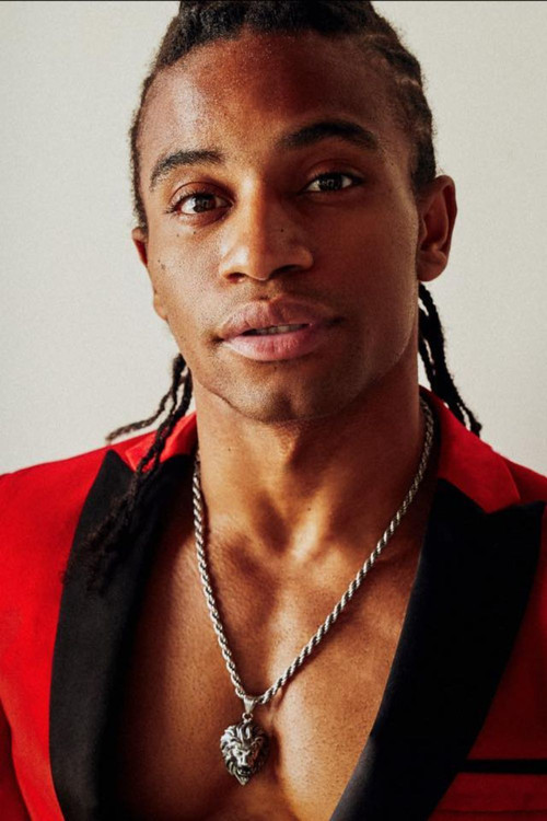 Photo of Dushaunt Fik-Shun Stegall, Acting