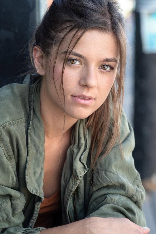 Photo of Aria Wallace, Acting