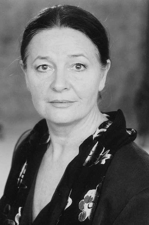 Photo of Monika Hetterle, Acting
