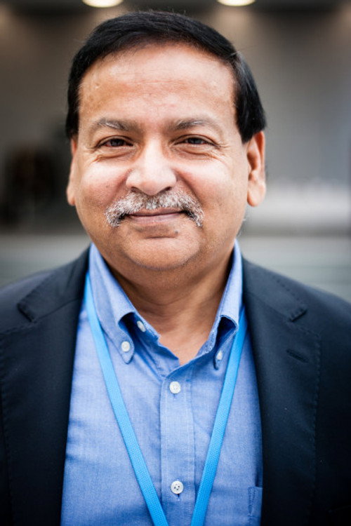 Photo of Saleemul Huq, Acting