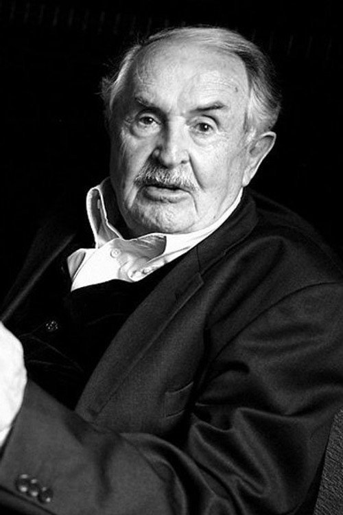 Photo of Tonino Guerra, Writing
