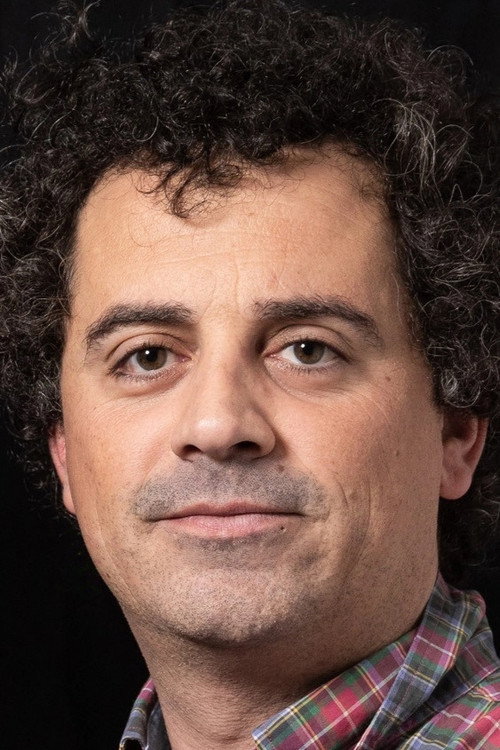 Photo of Ion de Sosa, Camera
