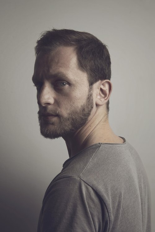 Photo of Abraham Belaga, Acting