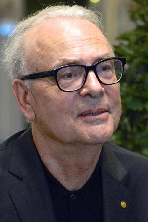 Photo of Patrick Modiano, Writing