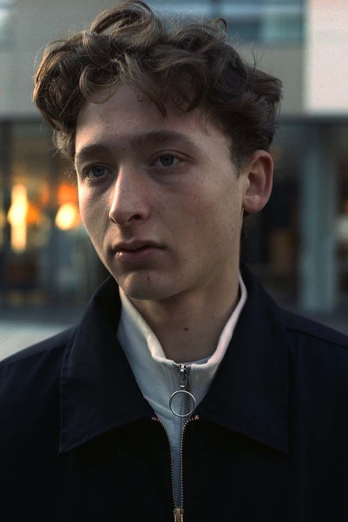 Photo of Curtis Pearl, Acting