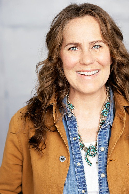 Photo of Ali Hanson, Acting